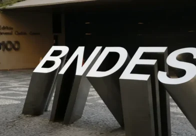 BNDES assina contrato com Banco de Desenvolvimento da América Latina