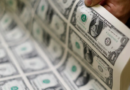 Dólar fecha acima de R$ 5,60 por primeira vez em quase dois meses