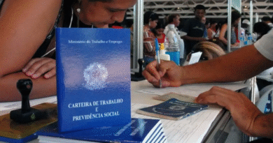 Número de pessoas em busca de emprego cai 21% no segundo trimestre