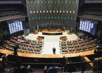 Projeto de lei que prorroga desoneração da folha de pagamentos vai à Câmara