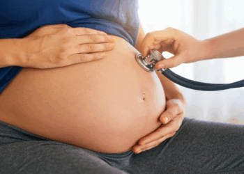 Síndrome de Down, que atinge 1 em 700 bebês no Brasil, é mais comum na gravidez tardia