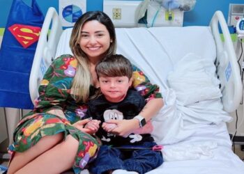 Entenda a doença genética do menino que viralizou na web após acordar do coma