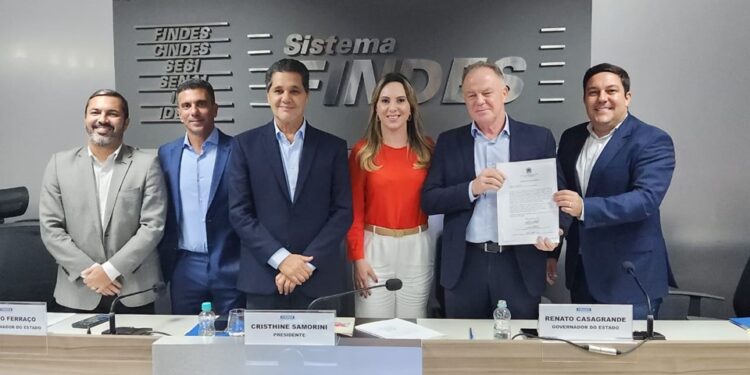 Governo lança Projeto ES + Competitivo e firma parceria com a Findes para prospectar investimentos