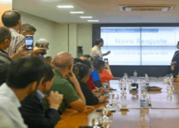 Prefeitura de Vitória anuncia reajuste de 7% para todos os servidores