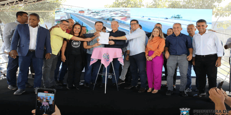 Prefeito Euclério Sampaio e o Governador assinaram ordem de serviço para início das obras do viaduto da Av. Mário Gurgel em Cariacica