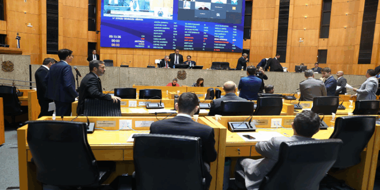 Transferida para próxima semana análise de vetos e urgências na ALES