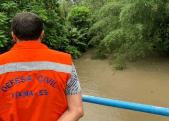 Defesa Civil de Viana realiza seminário de capacitação para avaliação de riscos estruturais e geológicos