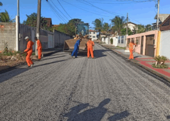 Secretaria de Obras de Vila Velha leva infraestrutura a vias do bairro Interlagos