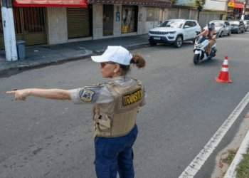Serra realiza campanha educativa sobre uso de Ciclomotores