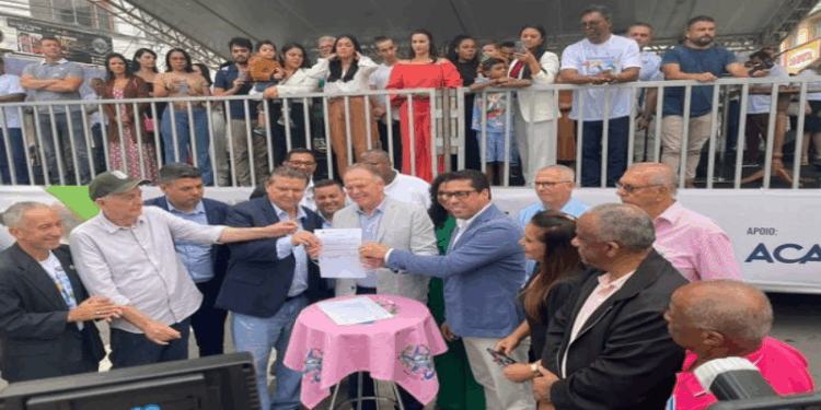 Cariacica vira “Capital do ES” e anuncia unidades de saúde e concurso público