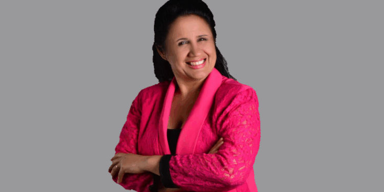 IRMÃ DULCE ASSUMIRÁ VAGA NA CÂMARA DE CARIACICA