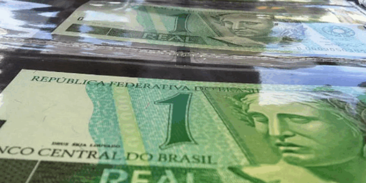 Em 29 anos do Plano Real, R$ 1 de hoje valeria apenas R$ 0,12 na época