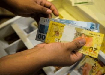 Prévia da inflação oficial fica em 0,57% em abril