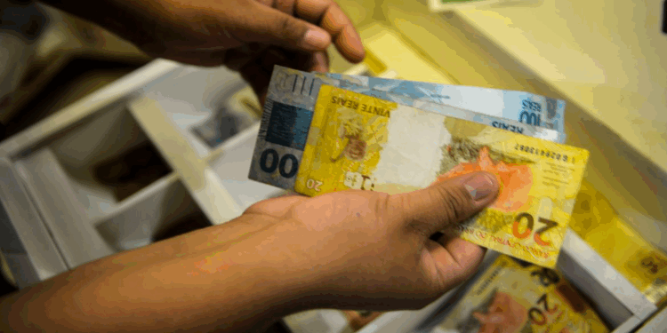 Prévia da inflação oficial fica em 0,57% em abril