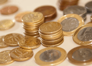 Previsão de inflação do mercado financeiro cai para 5,71% este ano