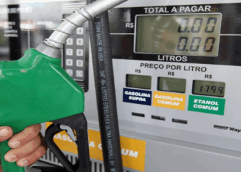 Preço da gasolina vai subir em quase todo o país e cair apenas em 3 estados