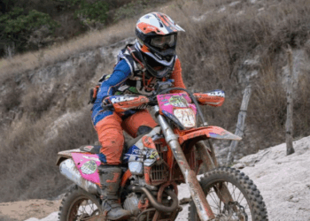 Capixaba Késsia Tristão é hexacampeã brasileira de enduro de regularidade