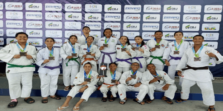 Judô: Espírito Santo conquista o bronze por equipes no Campeonato Brasileiro Sub-18