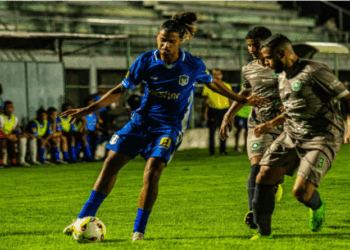 Pinheiros vence o Linhares e fica perto da vaga pela Copa ES