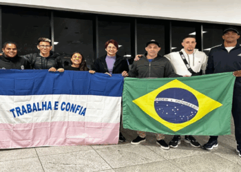 Delegação capixaba de jiu-jitsu disputa campeonato IBJJF no Japão