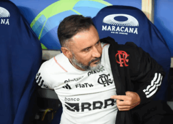 Vítor Pereira é demitido pelo Flamengo