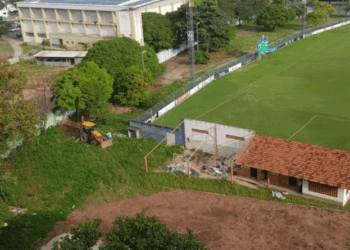 Vitória-ES inicia obras de novo estacionamento do estádio Salvador Costa