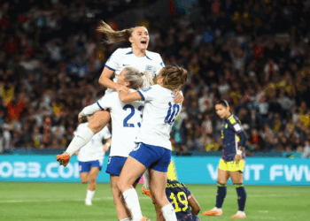 Inglaterra elimina Colômbia e pega anfitriã Austrália na semi da Copa