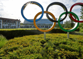 COI cita “posições irreconciliáveis” sobre participação russa em Paris