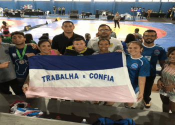 Lutadores capixabas de wrestling conquistam sete medalhas de ouro e prata