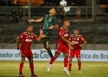 Maringá vence o Flamengo e larga com vantagem por vaga na Copa do Brasil