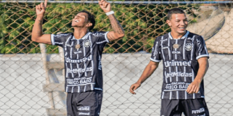 Rio Branco-ES goleia São Mateus e é líder isolado na Copa ES