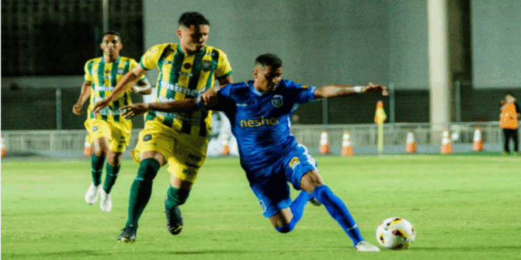 Linhares vence na Copa ES e estraga noite de festa do Rio Branco-ES