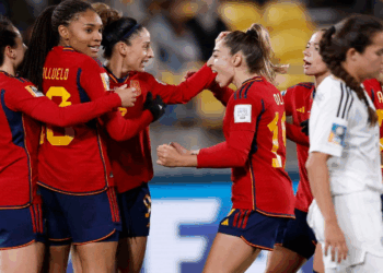 Espanha e Suíça estreiam com vitória na Copa do Mundo Feminina