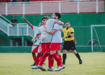 Real Noroeste derrota o Pinheiros e encerra jejum na Copa ES
