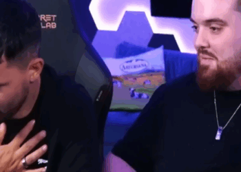 Sergio Agüero sofre arritmia cardíaca ao vivo durante live, mas passa bem