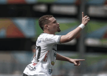 Rio Branco-ES vence o Rio Branco VN e está nas semifinais da Copa ES