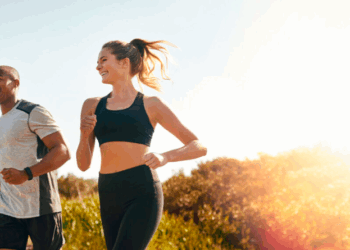 Confira as principais diferenças entre atividade física e exercício físico e entenda como a regularidade pode fazer toda a diferença