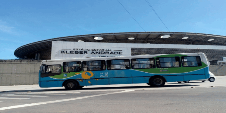 Jogos do fim de semana no Kleber Andrade vão ter ônibus de reserva nos terminais