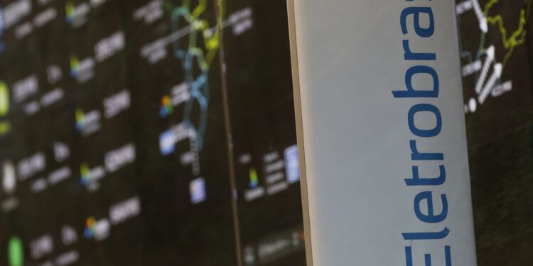 Eletrobras manterá Luz para Todos por mais 12 meses