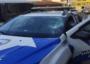 Mortes e viaturas apedrejadas após confronto no Bairro da Penha