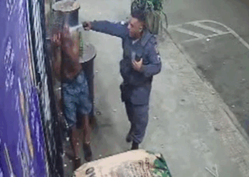PM vai investigar militar que aparece em vídeo agredindo rapaz na Serra