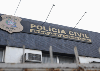 Jovem é arrastado para fora de barbearia e morto no meio da rua em Vila Velha