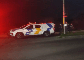 Adolescente oferece R$ 100 mil para policial após sequestrar motorista de aplicativo