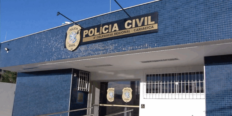 Motorista de aplicativo é ameaçado com faca e tem carro levado por criminosos em Cariacica