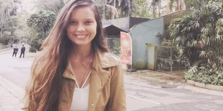 Jovem morta a facadas em Vitória: Namorado é o principal suspeito