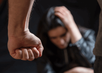 A cada 4 horas uma mulher é vítima de violência no Brasil