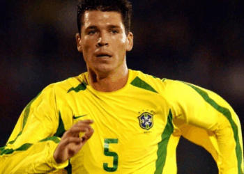 Ex-jogador do Grêmio e penta com a Seleção Brasileira é preso por falta de pagamento de pensão