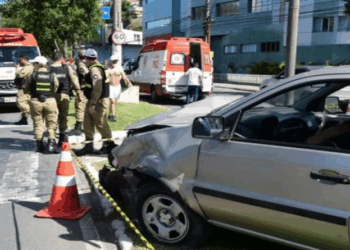 Motorista morre após bater em carro onde estava secretário de Esportes do ES