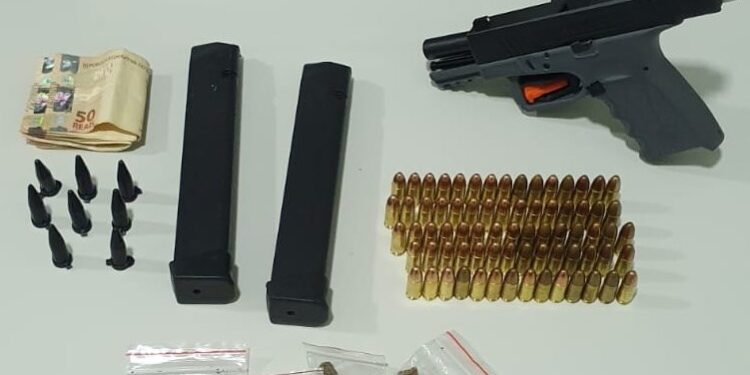 Polícia Civil prende homem e apreende drogas em Guarapari