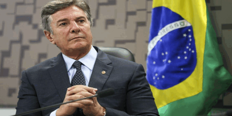 STF inicia julgamento de Collor; acusação pede 22 anos de prisão